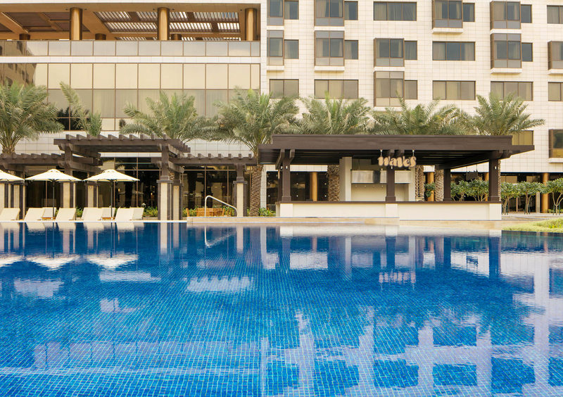 Outdoor pool Westin Doha