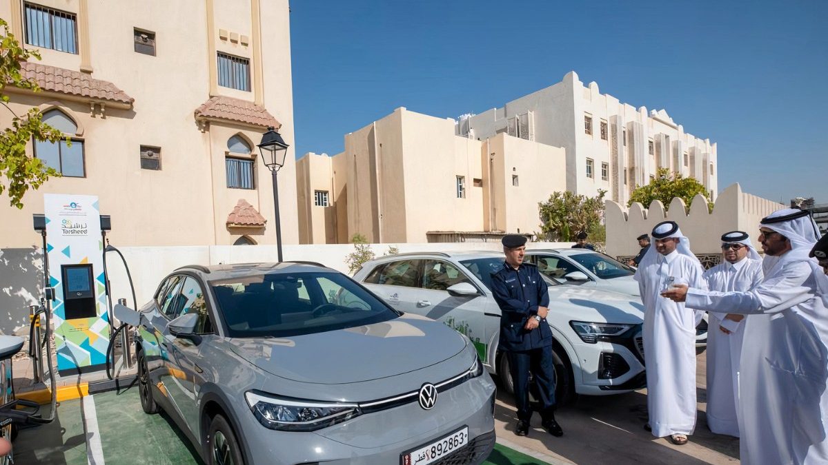 Kahramaa Inaugurates Electric Vehicle Charging Station at MOI’s General Directorate of Traffic in Madinat Khalifa